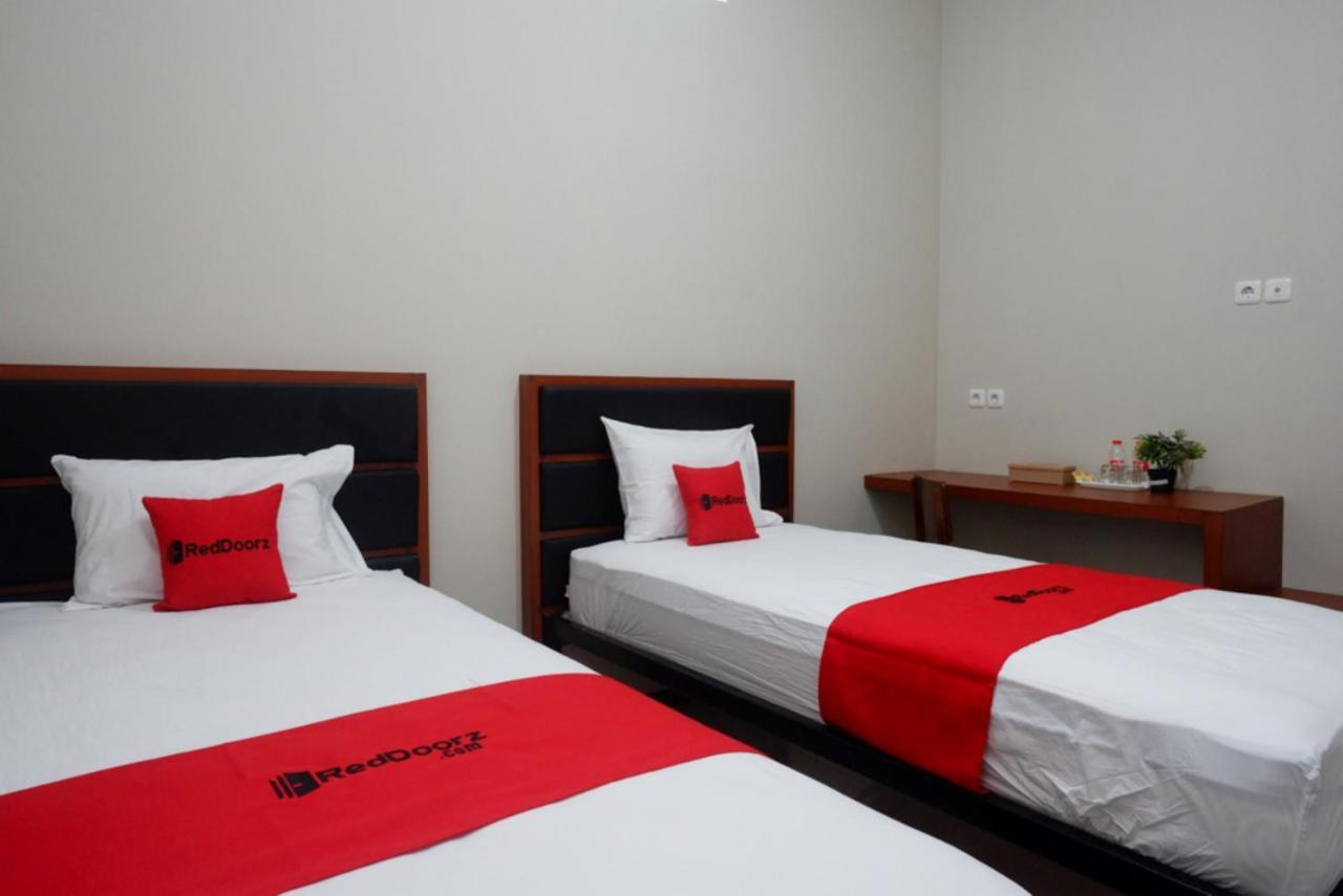 Sumbang Reddoorz Near Kampus Ump Purwokerto 2酒店 外观 照片